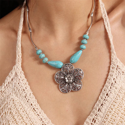 Turquoise Aihua Necklace - style 511 - Cowboy Outpost