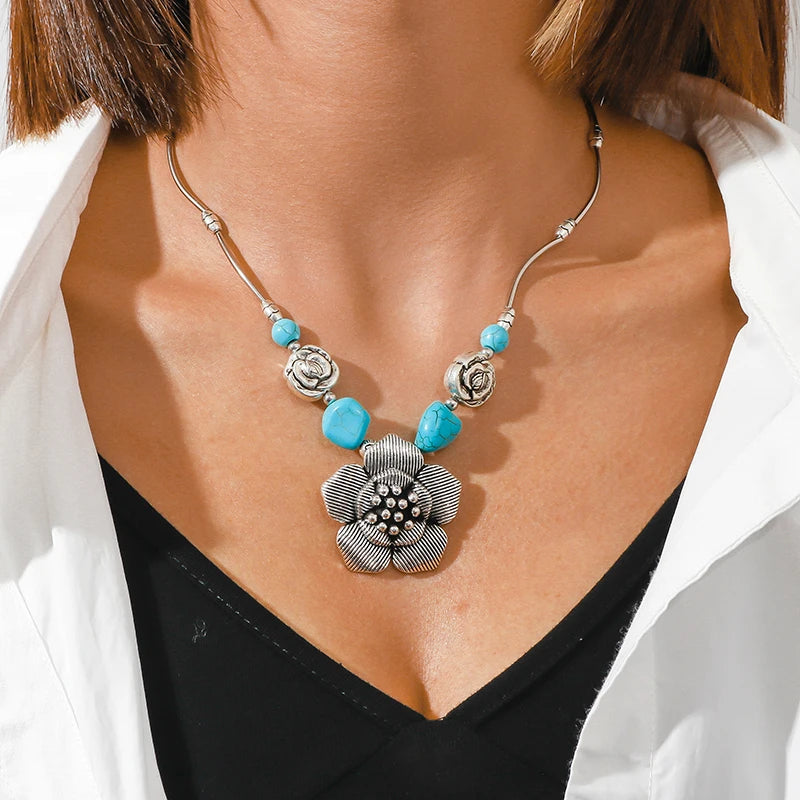 Turquoise Aihua Necklace - style 1658 - Cowboy Outpost