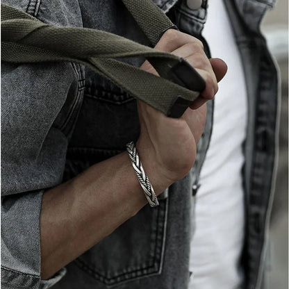 Silver Retro Bracelet - Cowboy Outpost