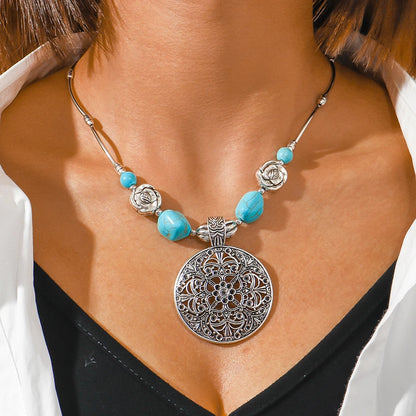 Turquoise Aihua Necklace - style 994 - Cowboy Outpost