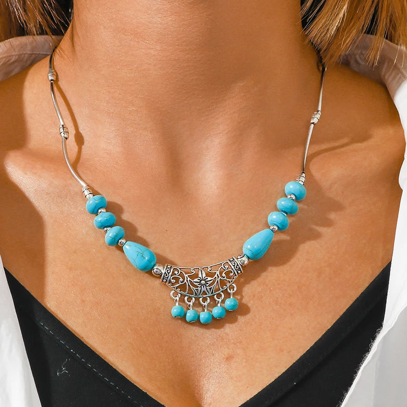 Turquoise Aihua Necklace - style 515 - Cowboy Outpost