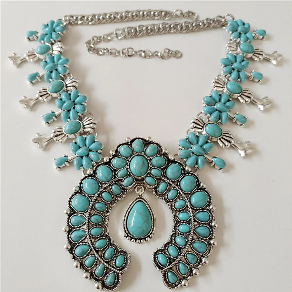 Turquoise Ethnic Necklace - Cowboy Outpost