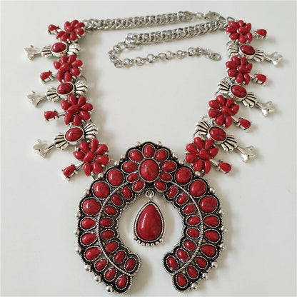 Turquoise Ethnic Necklace - Cowboy Outpost